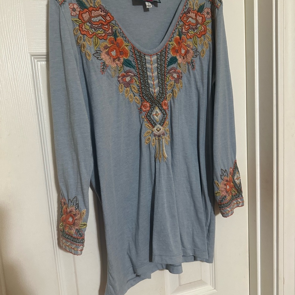 Johnny Was Light Blue Tunic with Floral Embroidery